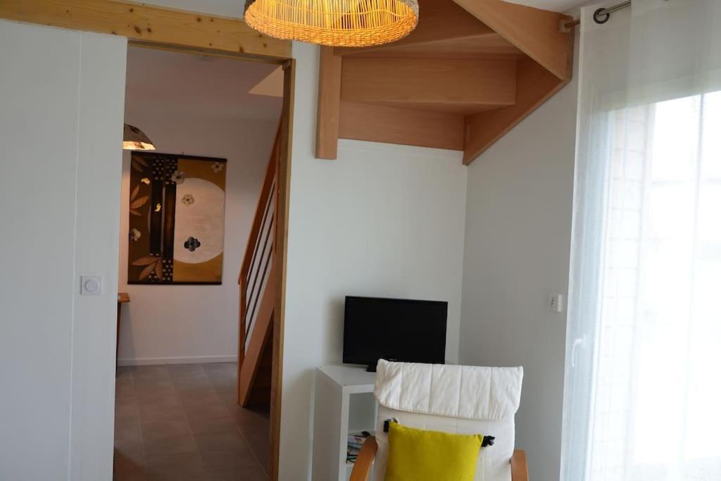 La Maison Des Cordelles Saint-Denis-en-Val Buitenkant foto